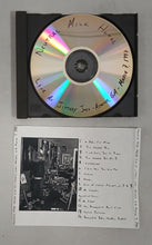 Neutral Milk Hotel - Live At Jittery Joes - Athens, GA March 7, 1997 + 4 songs recorded live at Aquarius Records on July 4, 1996 CDr - USED
